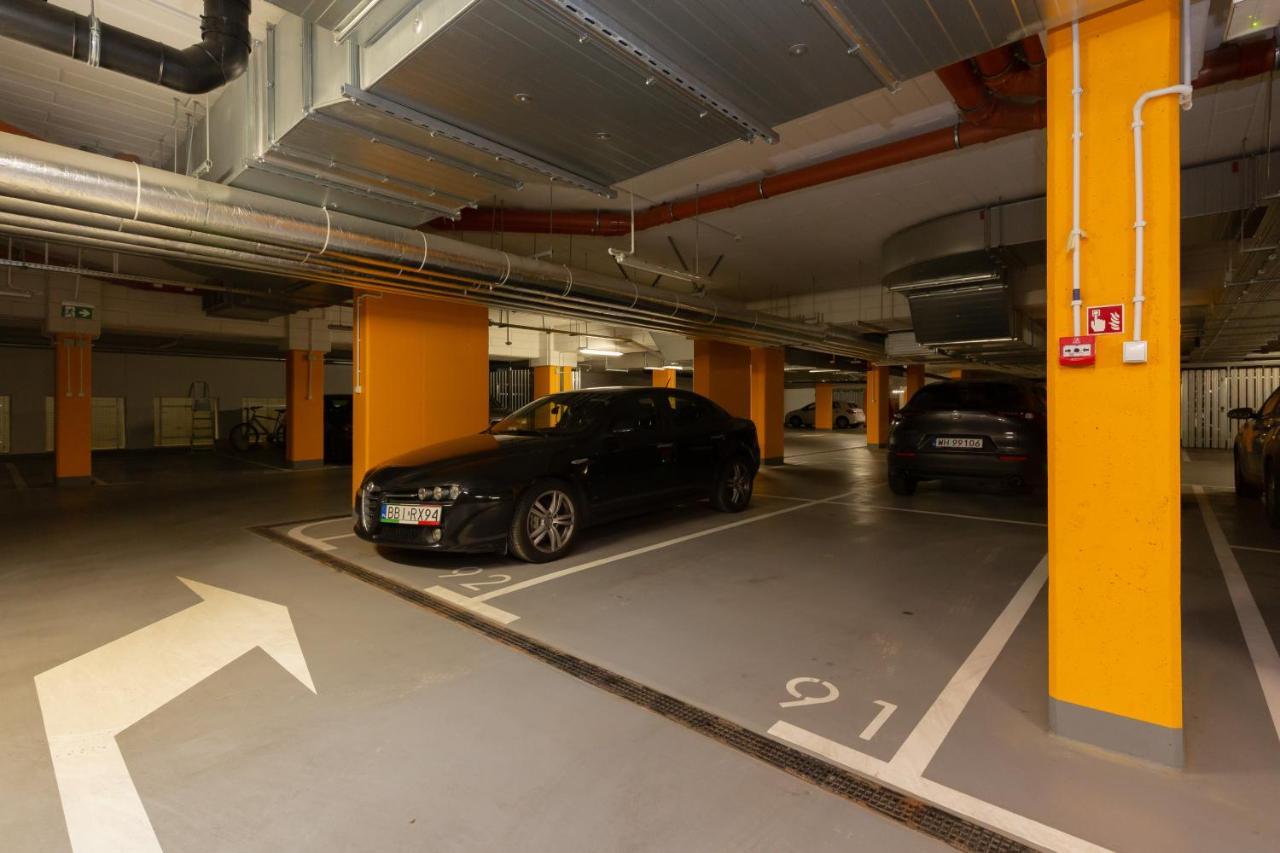 Warsaw Kotsisa Apartments With Parking By Noclegi Renters Dış mekan fotoğraf