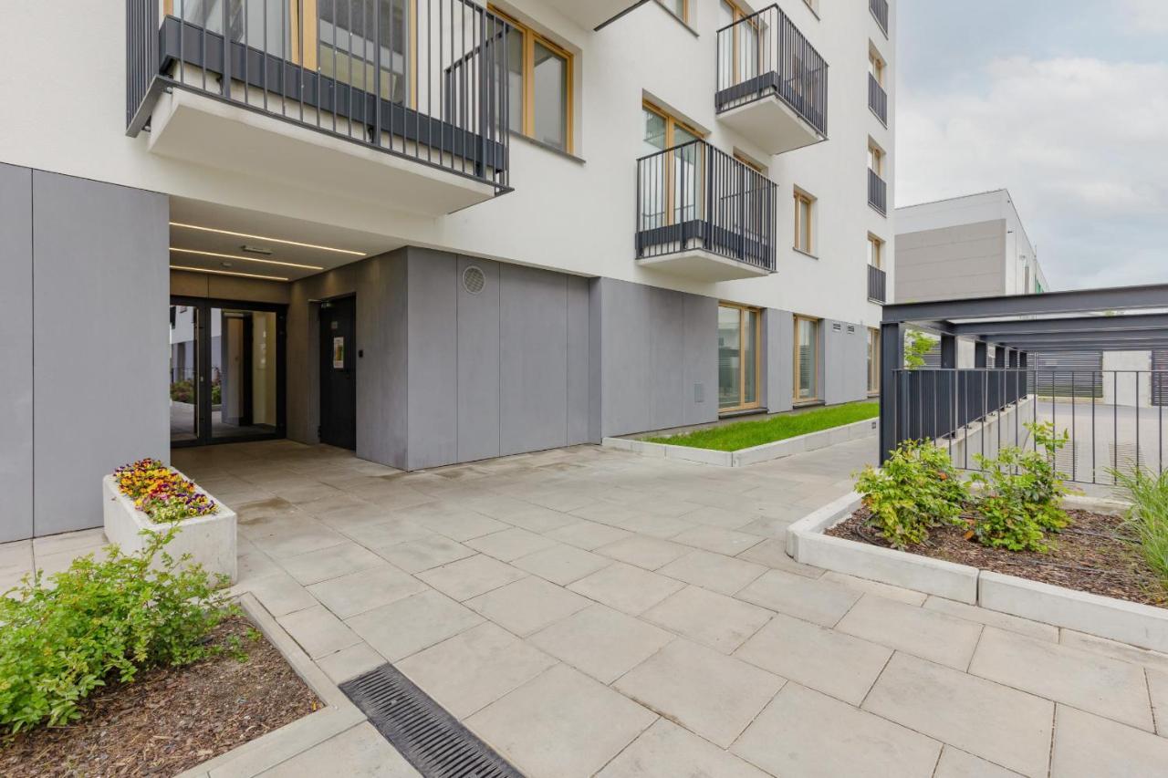 Warsaw Kotsisa Apartments With Parking By Noclegi Renters Dış mekan fotoğraf